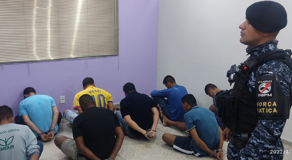 Polícia Penal, PM e PRF realizam operação em busca de apenados em residenciais na capital