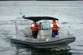 Marinha vai apurar causas do acidente com embarcações que matou dois homens