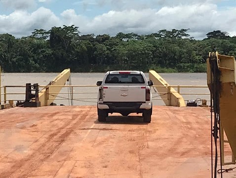 Caminhonete furtada no Brasil é localizada estacionada em oficina de Guayaremerín por Forças de Segurança e Polícia Boliviana apreende veículo