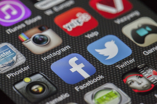 Homem procura a polícia após ser vítima de difamação nas redes sociais em Guajará-Mirim