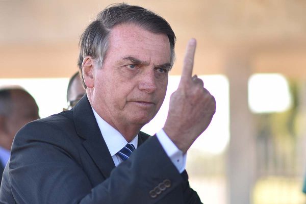 Bolsonaro diz concordar que povo vivia melhor no tempo de Lula