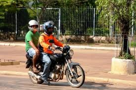 Ação pede fim da regulamentação da profissão de mototaxista; medida pode prejudicar várias cidades de RO