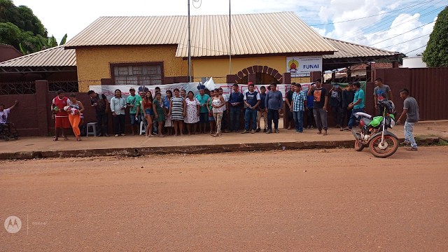 PRÉDIO DA FUNAI EM GUAJARÁ-MIRIM É OCUPADO POR INDÍGENAS DE VÁRIAS ETNIAS