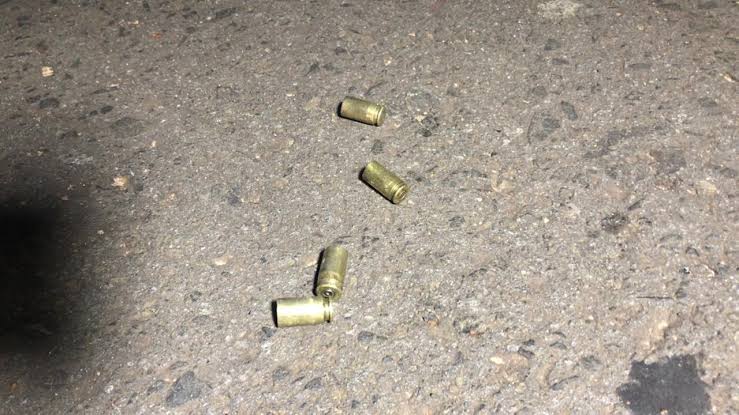 ATAQUE: Homem é chamado no portão de casa e acaba surpreendido a tiros
