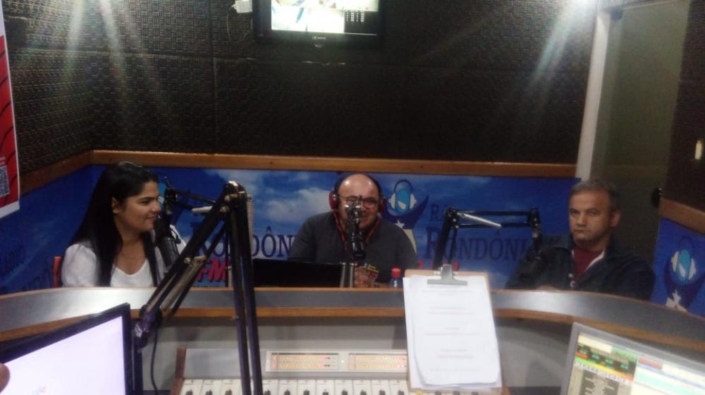 EM ENTREVISTA DE RÁDIO, PREFEITA FALA DAS CONQUISTAS, DE PLANOS PARA O FUTURO, DESCARTA RANCOR COM CRÍTICOS E REAFIRMA COMPROMISSO COM O TRABALHO