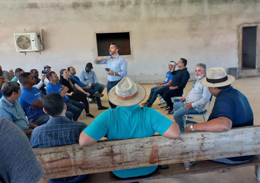 JUAREZ LIMA SE REÚNE COM PRÉ-CANDIDATO AO GOVERNO MARCOS ROGERIO EM NOVA DIMENSÃO.