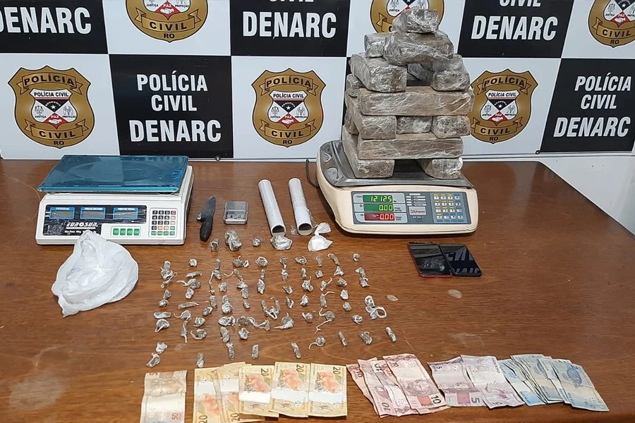 Denarc prende Ex-presidiário e com 12kg de maconha enterrada em quintal