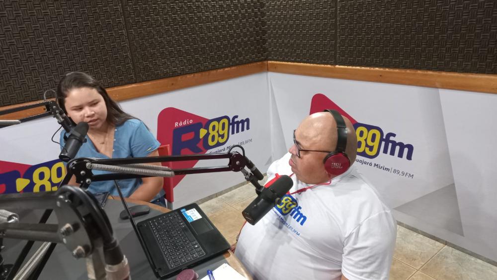 RÁDIO RONDÔNIA ENTREVISTA ACADÊMICA DE MEDICINA QUE CONVIDA A POPULAÇÃO PARA PARTICIPAR DE ATENDIMENTO MÉDICO