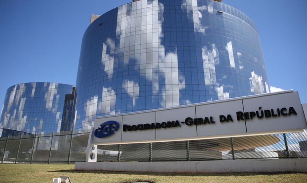 Cinco dias após Nunes Marques do STF afastar os efeitos condenatórios contra Cassol, PGR tenta anular a decisão