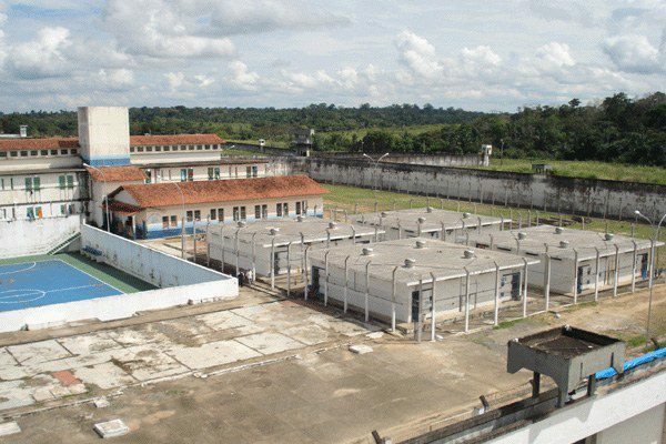 Justiça decreta prisão preventiva de advogado da capital flagrado com drogas em presídio