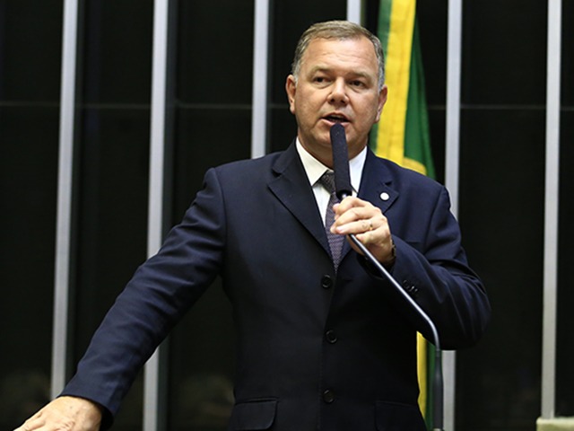 Ex-suplente circula carta acusando de traição atual direção do MDB