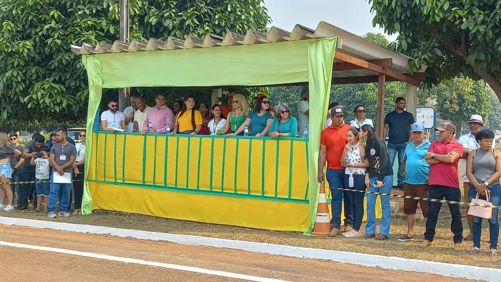 DESFILE CÍVICO NO IATA REALIZADO COM SUCESSO, APÓS DOIS ANOS DE PARALISAÇÃO DEVIDO A PANDEMIA