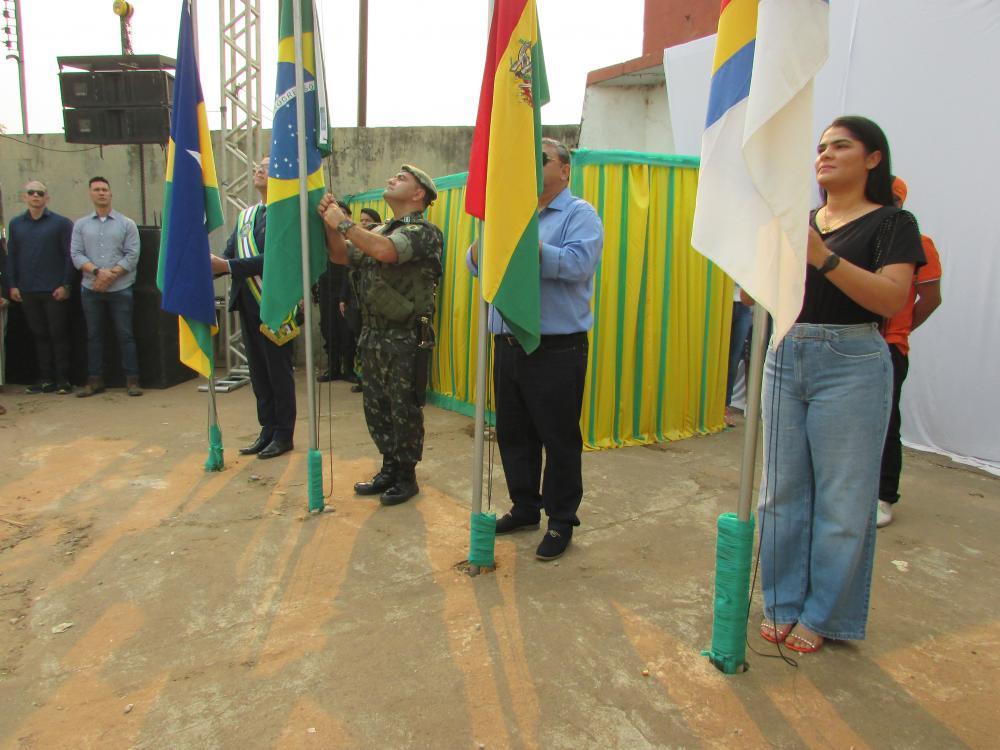 GUAJARAMIRENSE COMEMORA 7 DE SETEMBRO COM PATRIOTISMO E MUITA ALEGRIA