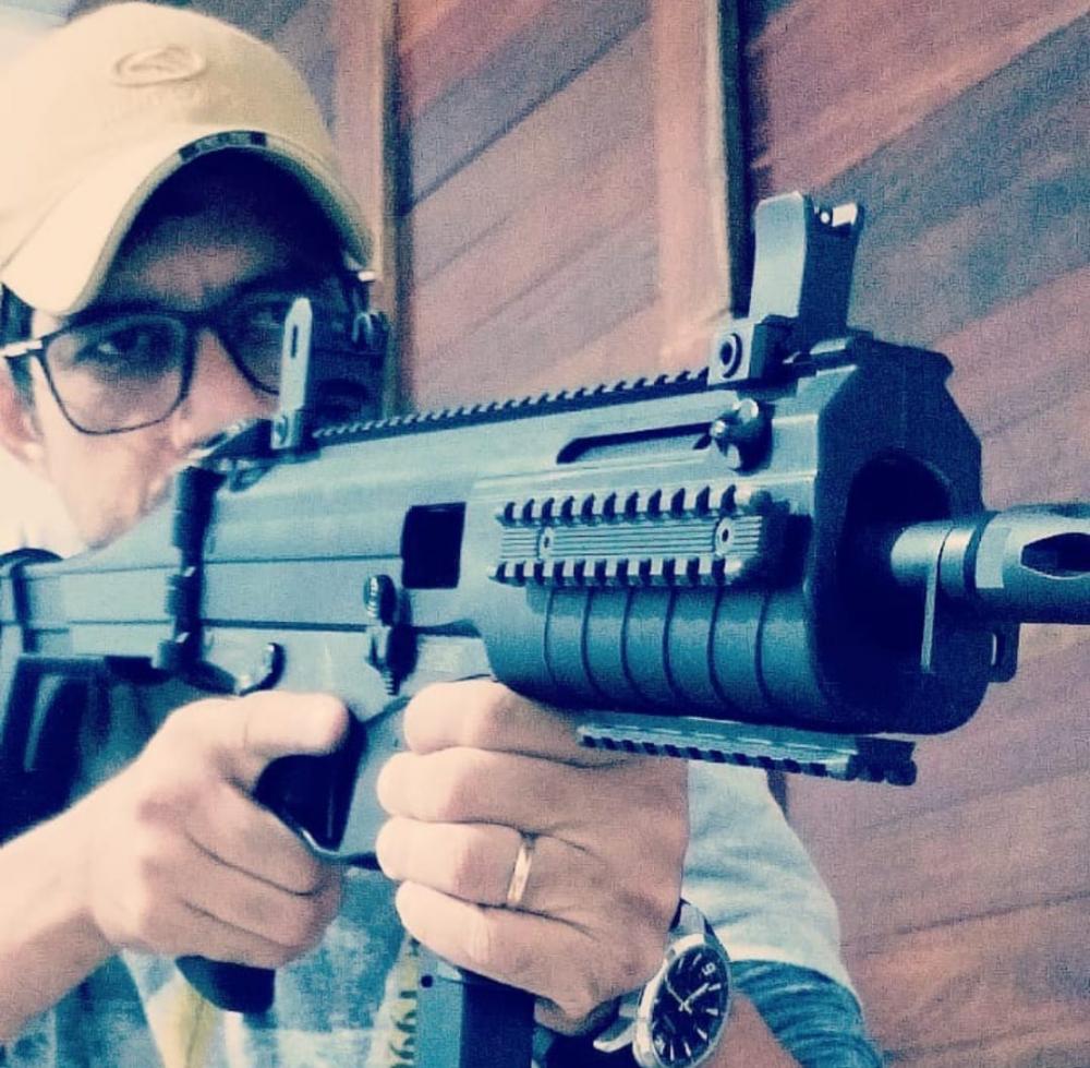 LEGÍTIMA DEFESA: Instrutor que matou aluno em clube de tiro é liberado após depoimento 