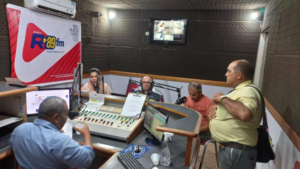 PREFEITA FALA EM PROGRAMA DE RÁDIO E DESTACA AVANÇOS DA ADMINISTRAÇÃO 