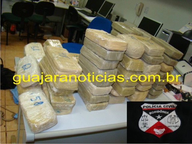 Grupo integrado da Polícia Civil de Guajará-Mirim apreende mais de 106 quilos de cocaína na BR 425.