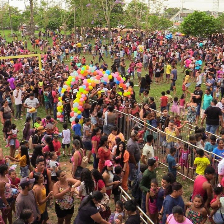 PREFEITURA E SEMTAS REALIZAM FESTA PARA CRIANÇAS NO PARQUE CIRCUITO.