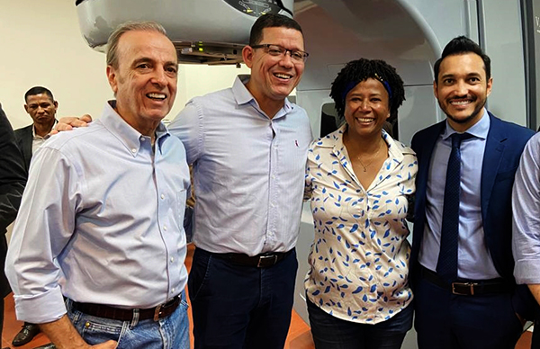 Governo deve R$ 18 milhões ao Hospital de Amor, e desvia outros R$ 32 milhões de emendas para pagar o “TCHAU POEIRA”