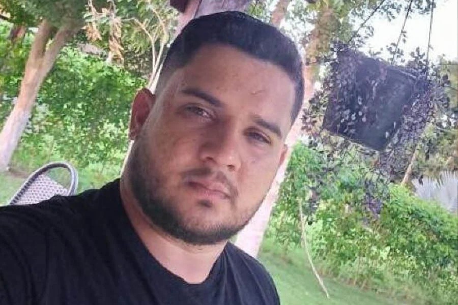 Jovem é morto a tiros ao defender amigo em briga de bar