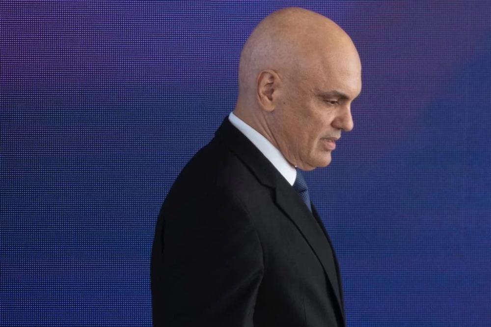 Ex-juiz pede prisão preventiva de Alexandre de Moraes no STM