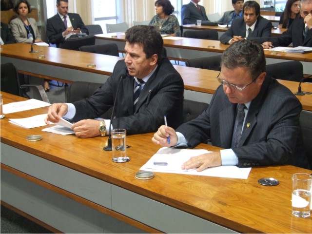 Comissão de Senadores visitará obras de Jirau e Santo Antonio