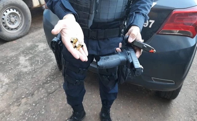 Policial Penal Federal bêbado é preso após atirar em trabalhadores na zona sul