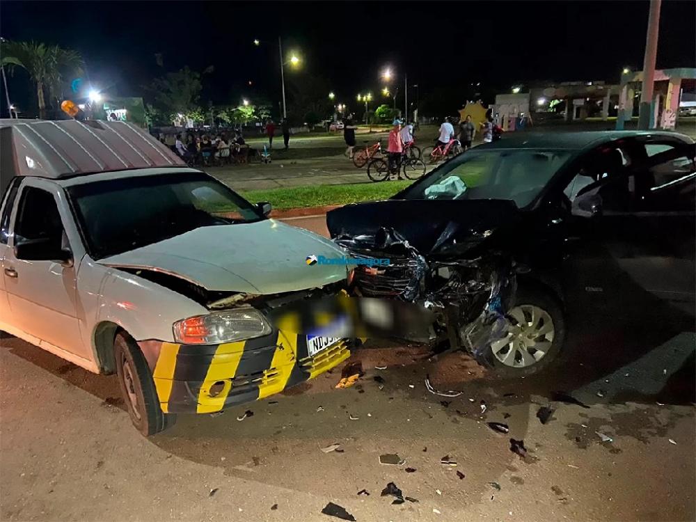 Motorista embriagado causa acidente com quatro veículos no Espaço Alternativo; criança fica ferida