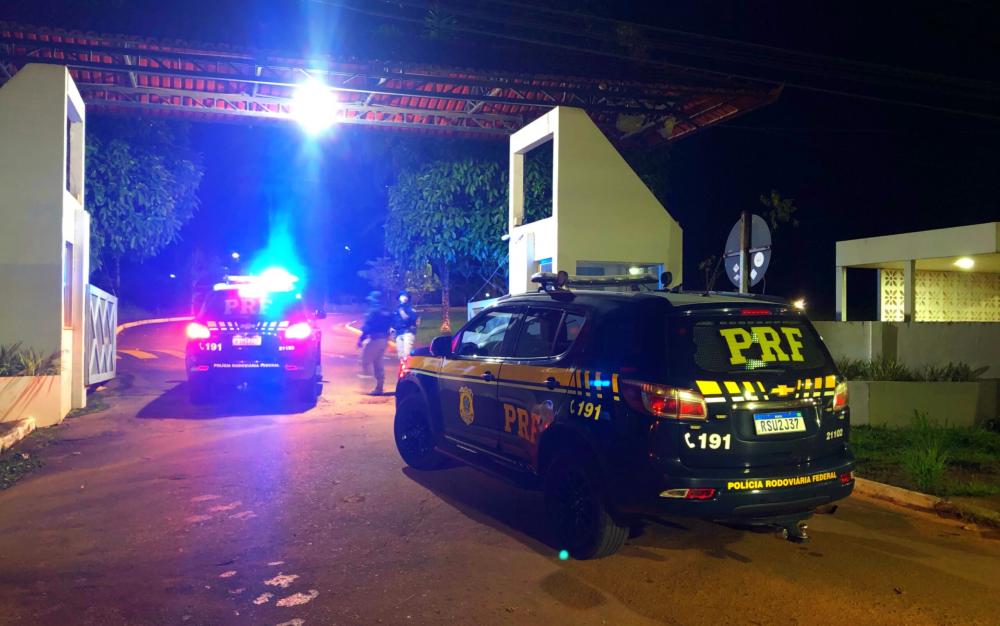 Durante tentativa de roubo de arma de vigilante na FARO deixa três baleados na capital