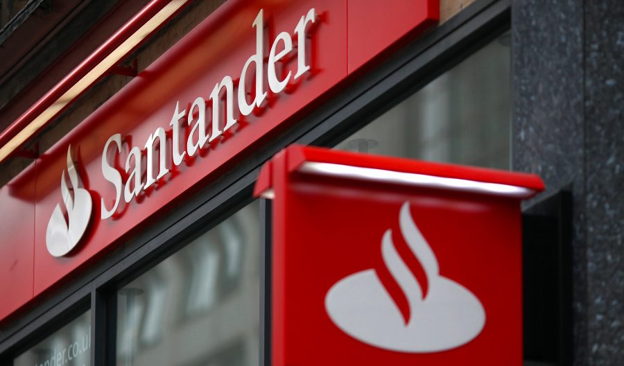 OPORTUNIDADE: Santander tem mais de 350 vagas de emprego; saiba como se inscrever