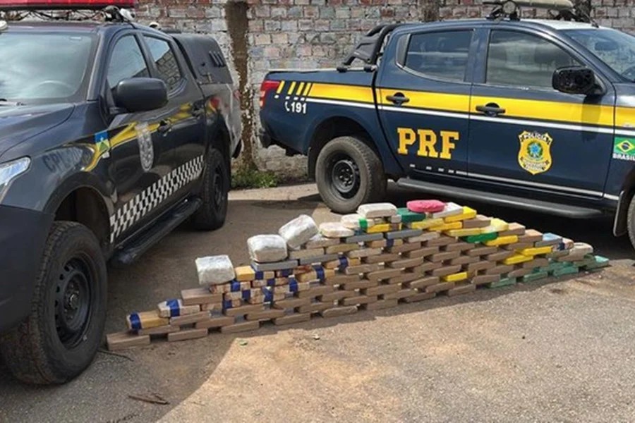 Em Porto Velho/RO, PRF e PM apreendem mais de 100 Kg de drogas ilícitas
