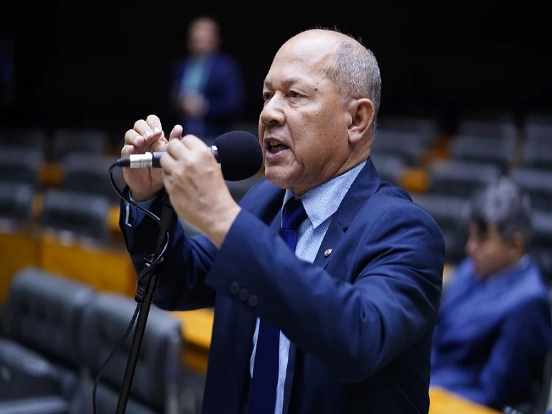 Coronel Chrisóstomo apresenta Projeto de Lei que impede apreensão de CNH de devedores