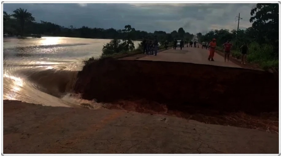 No Acre: BR-364 sofre rompimento nas proximidades de Rio Branco após igarapé transbordar