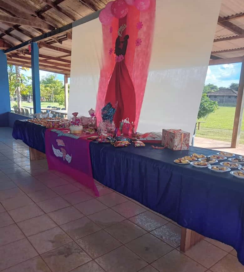 AMPADI PROMOVE HOMENAGEM ÀS MÃES DO DISTRITO DO IATA