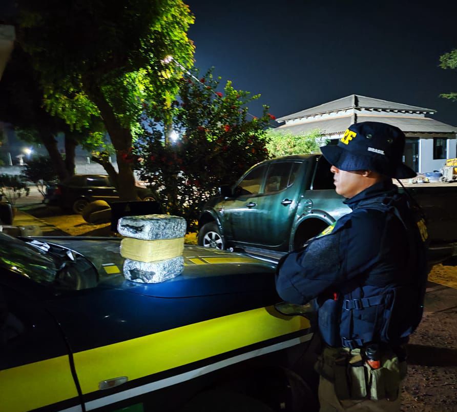 Em Nova Mamoré/RO, PRF apreende 3 Kg de skunk vindos da Bolívia