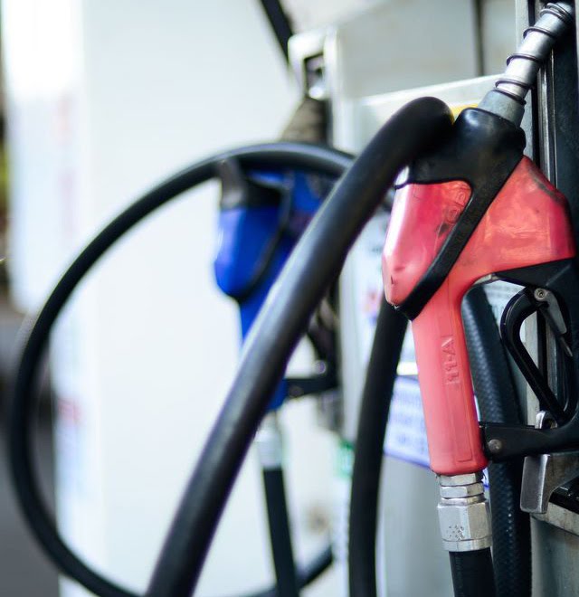 Petrobras anuncia aumento de R$ 0,41 no preço da gasolina e de R$ 0,78 no diesel