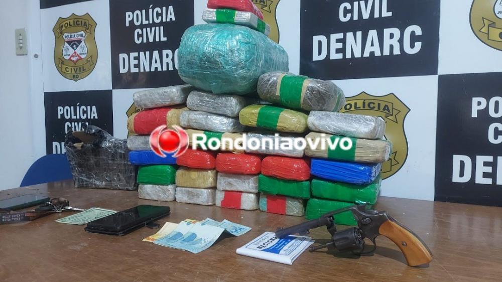 OPERAÇÃO HÓRUS: Denarc prende dupla em caminhão com mais de 30 quilos de drogas