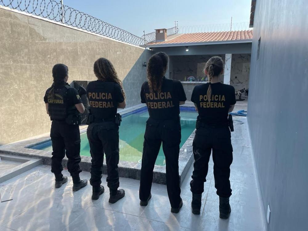 PF deflagra operação contra crime organizado, cumprindo 11 mandados de busca e apreensão em Guajará-Mirim e Porto Velho