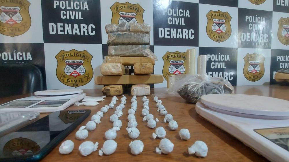 Denarc encontra 9kg de maconha enterradas em casa de traficante na zona leste