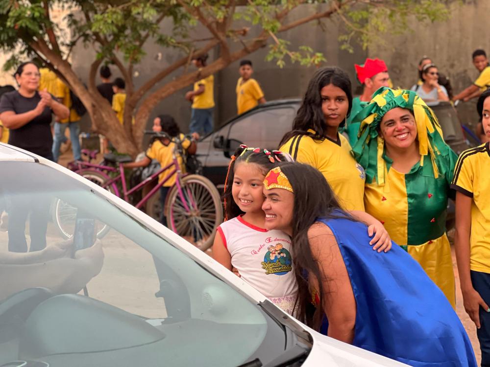 Deputada Estadual Dra. Taissa Sousa realiza a Semana das Crianças, e junto com a turma de super-heróis promovem alegria e diversão na região do Madeira Mamoré. 
