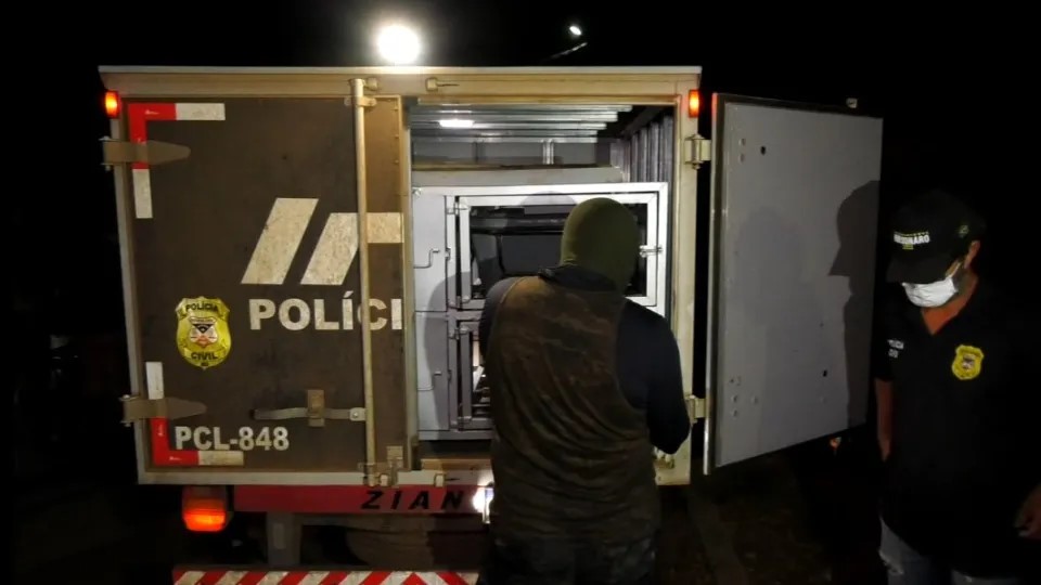 Pai mata filho com tiro no olho durante noite de Natal na zona rural de Porto Velho