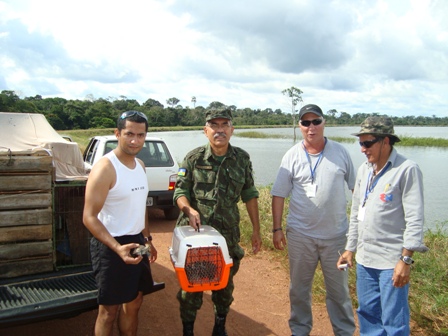 CRAS realiza soltura de animais silvestres na Floresta marginal do lago da represa de Samuel