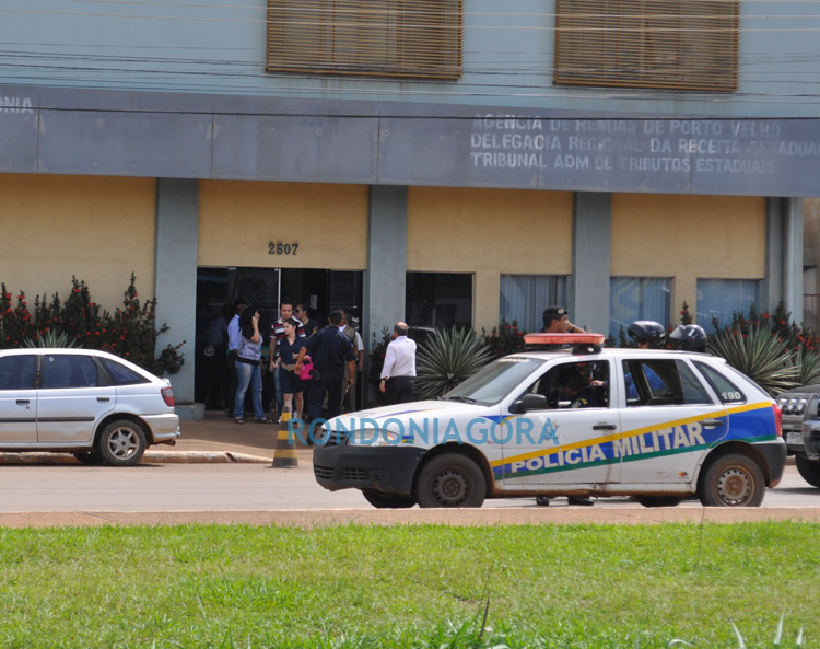 Bandidagem aproveita - BANDIDOS ARMADOS ASSALTAM POSTO DA SEFIN EM PORTO VELHO