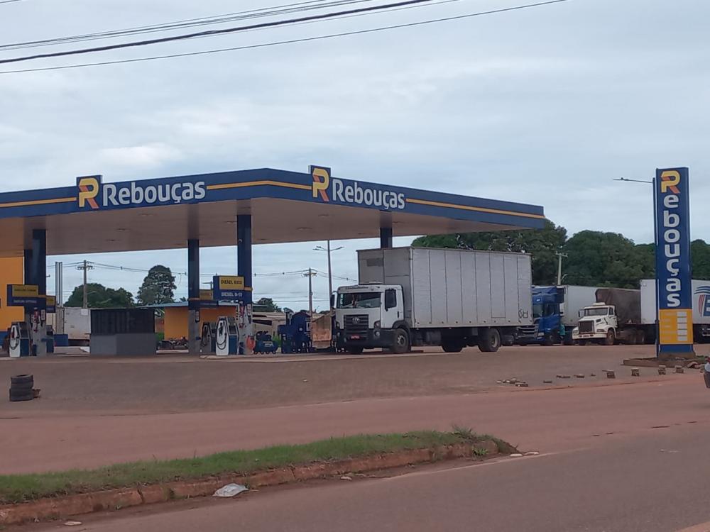 AUTO POSTO REBOUÇAS: PRATICAMENTE TUDO PRONTO PARA INICIAR SUAS ATIVIDADES COMERCIAIS EM GUAJARÁ-MIRIM.