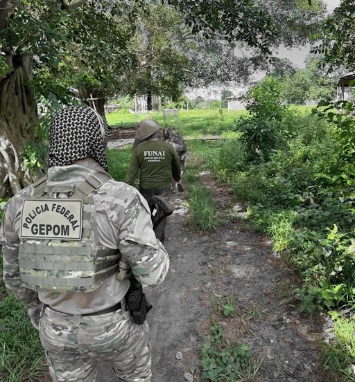 PF retira invasores da Terra Indígena Pacaás Novas em Guajará-Mirim
