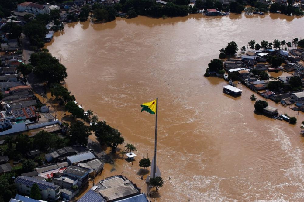 Com 17,68 metros, rio Acre registra a terceira maior enchente da historia em Rio Branco