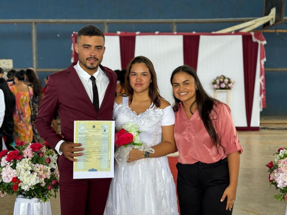 Dra Taíssa prestigia Casamento Comunitário em Guajará-Mirim