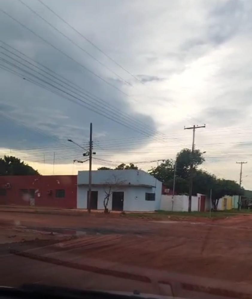 POPULAÇÃO PEDE PROVIDÊNCIAS E PODER PÚBLICO RESOLVE O PROBLEMA