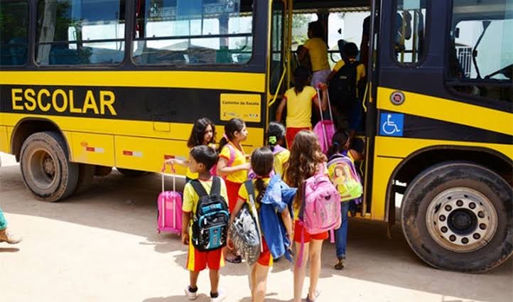 Ônibus escolar será disponibilizado para alunos do Ramal da Noca e Bom Sossego após indicação da Dra Taíssa