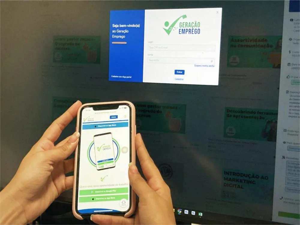 Dra. Taíssa solicita relatório de cursos disponíveis à comunidade surda por meio do Geração Emprego