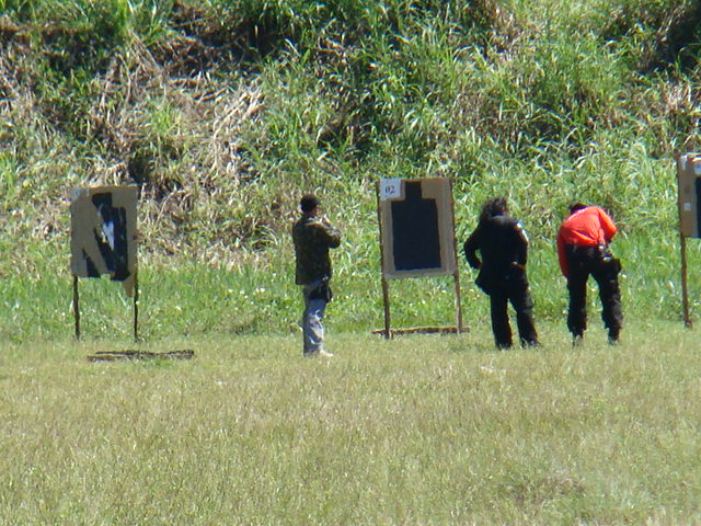 Agentes penitenciários recebem treinamento de tiros em Guajará-Mirim - Veja fotos